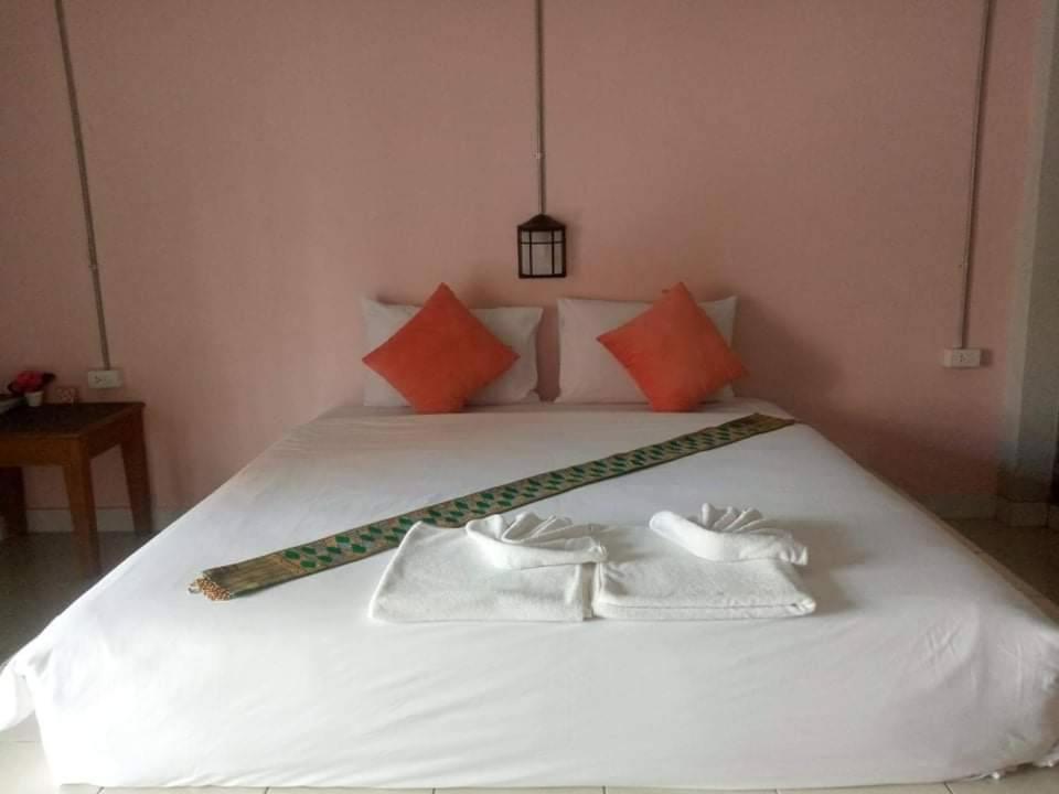 The Guest Hotel Krabi town Dış mekan fotoğraf